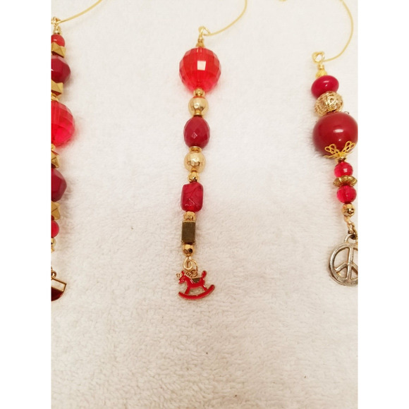 Five red and gold Christmas icicle ornaments c10 - Picture 6 of 11